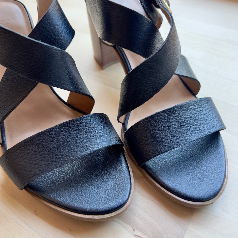 Franco Sarto HELGA Black Leather Silver Hardware Buckle Heel Sandals size 7 - Picture 4 of 11